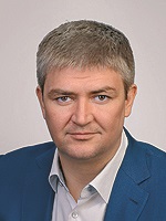 Депутат поздравил малышей