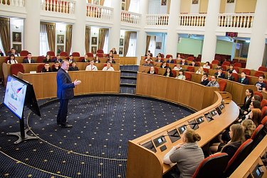 Открытый урок ведет Александр Куниловский