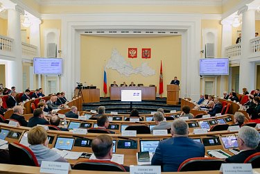 Парламент региона провел очередное заседание 