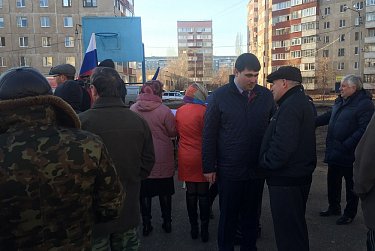 Жители высказались за обновление двора