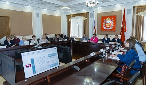 Поддержка многодетных и людей старшего поколения – в приоритете