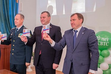 Олег Димов поздравил работников таможенной службы