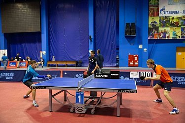 Виктор Купчик пожелал теннисистам клуба «Факел-Газпром» победы