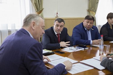 Александр Куниловский:  «Целеустремленной и талантливой молодежи надо помогать!»