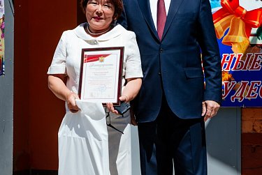 Последний звонок для димитровских школьников