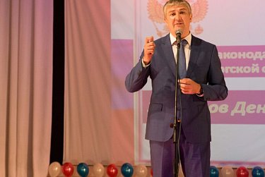 Оренбургскому техникуму железнодорожного транспорта - 95!