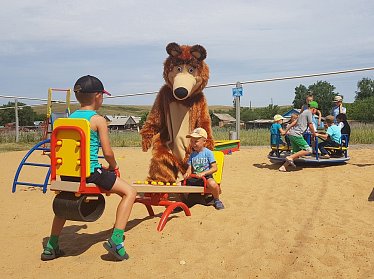 В Абрамовке появилась новая детская площадка