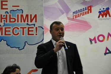 Олег Димов: «Надо давать возможность молодежи участвовать в принятии серьезных решений»