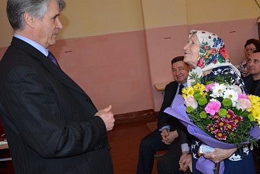 Александр Жарков работал в Шарлыке