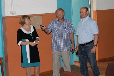 Депутат Виктор Купчик работал в округе