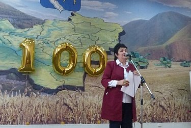 Депутаты поздравили работников социальной защиты населения Оренбуржья