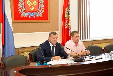 Совет ЗС утвердил повестку очередной парламентской сессии