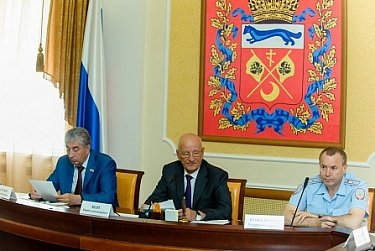 Сергей Грачев принял участие в работе комиссии по противодействию незаконному обороту промышленной продукции