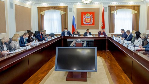 На одно полномочие меньше