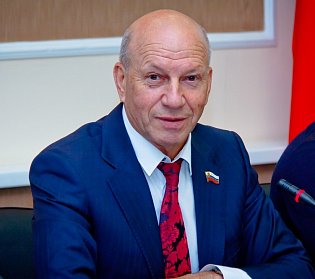 Геннадий Аверьянов о поборах в школах