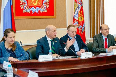 Геннадий Аверьянов: «Закон о студотрядах даст импульс развитию этого движения в Оренбуржье»