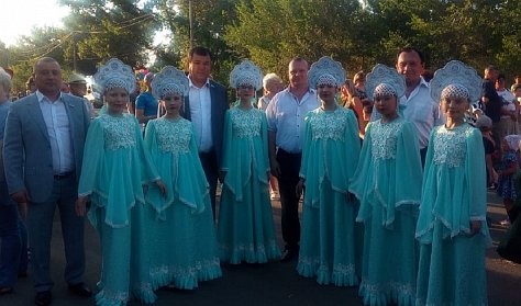 День района объединил орчан