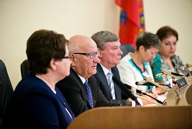 Помощь должна быть адресной