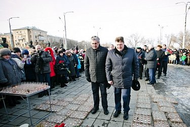 В Орске почтили память погибших в авиакатастрофе 
