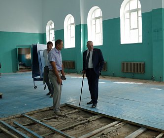 Постоянная связь с жителями, муниципальной властью, мониторинг состояния дел – принцип работы Ивана Дикмана