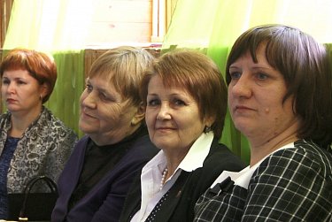 К детворе с подарками