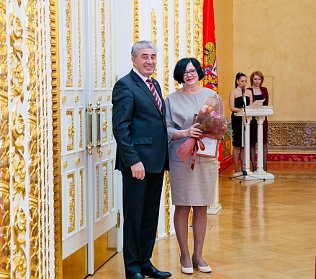 Сергей Грачев поздравил лучших педагогов Оренбуржья