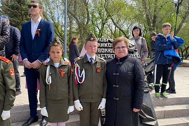 Россия никогда не забудет воинов-победителей!