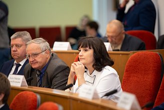 Парламентские слушания о мерах соцподдержки военнослужащих