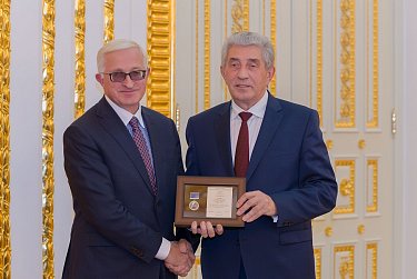 Сергей Грачев награжден медалью «За заслуги»