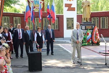 С проблемой – к депутату