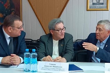 Помочь и поддержать