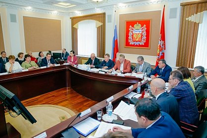 Александр Трубников: «Работа над бюджетом региона будет строиться в тесном взаимодействии депутатов и Правительства области»