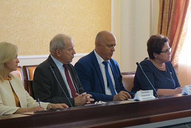 Действовать в интересах детей