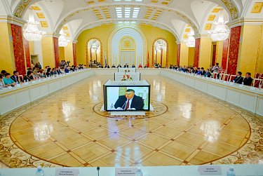 Олег Димов: «В Оренбуржье накоплен уникальный опыт в создании культурно-досуговых центров» 