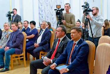 Медаль «За оборону Сталинграда» вручена родственникам героя