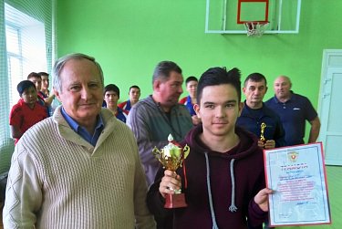  Турнир на призы депутата Владимира Новикова