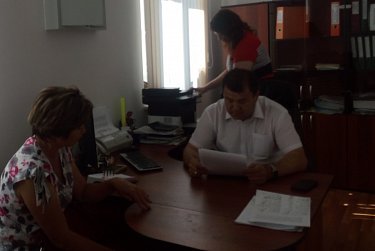 Депутатский прием: жилье, газификация, дороги  