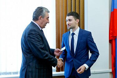 Молодежный парламент: первые итоги