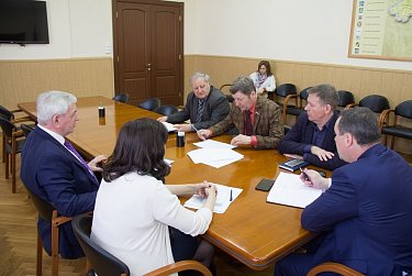 Совещание с руководителями фракций