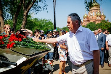 В знак мужества и стойкости 