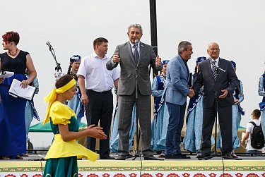 Сабантуй собирает друзей