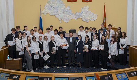 Парламентский урок с депутатом и сенатором