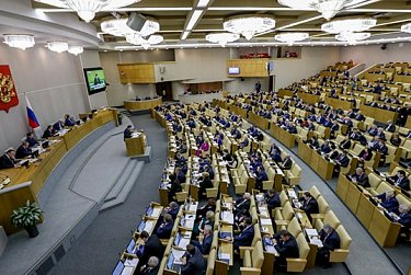 Госдума приняла закон о выплате пенсионерам по 5000 рублей