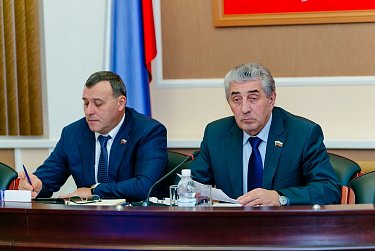 На заседании Совета Законодательного Собрания