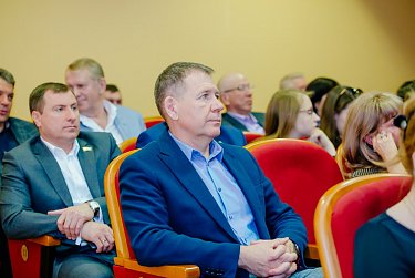 Обсуждаются конкретные шаги по реализации Послания Президента Федеральному Собранию