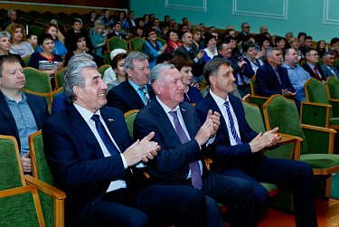 Муниципальная служба – служба людям