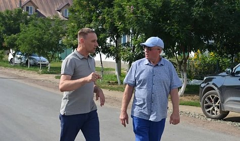 Асфальт, тротуары и свет