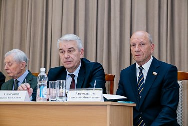 Совместный труд на благо общества