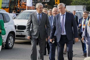 Сергей Грачев: «Меновой двор» – сокращает до минимума дистанцию между производителем и покупателем»