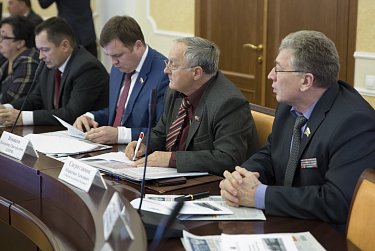 На заседании общественно-политического совета